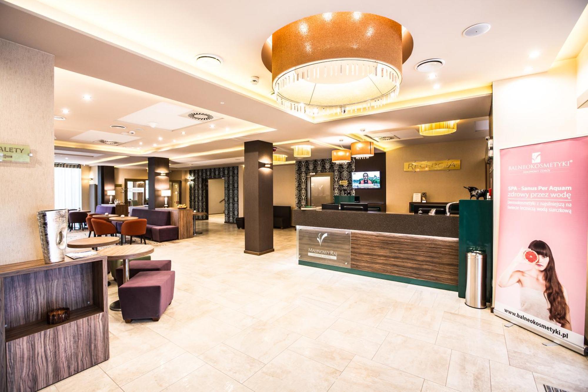 Mineral Hotel Malinowy Raj Solec-Zdrój Exterior foto